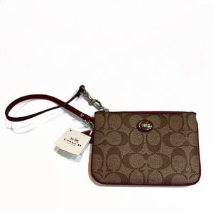 NWT Coach Khaki/Red Peyton Signature Small Wristlet